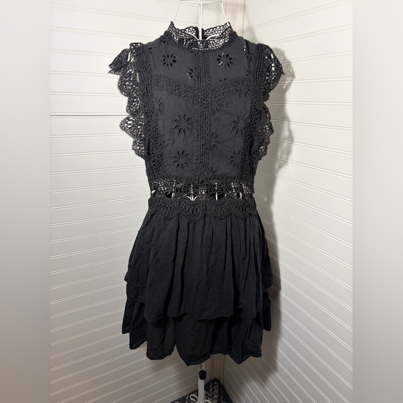 entro Dresses & Skirts - Entro Black Crochet Eyelet Mini Dress